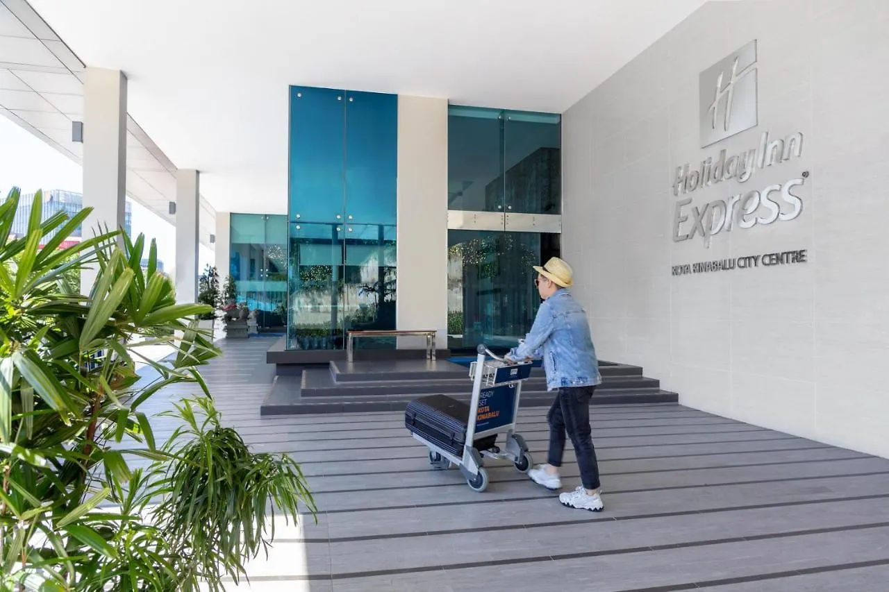 **** Hotel Holiday Inn Express Kota Kinabalu City Centre By Ihg Malasia