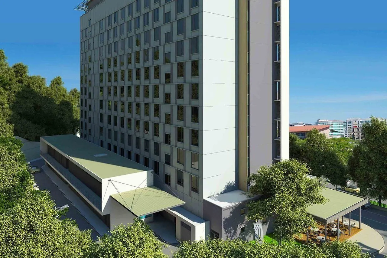 Holiday Inn Express Kota Kinabalu City Centre By Ihg 4*,